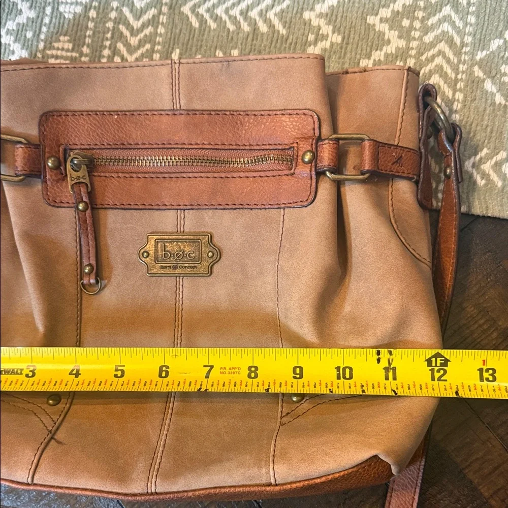 b.ø.c Born Concept Taupe Leather Crossbody Bag‎ Purse